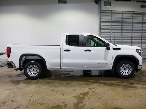 New 2026 GMC Sierra 1500 Pro w/ Convenience Package image 2