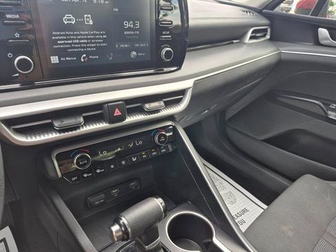 Used 2021 Kia K5 LX FWD image 16