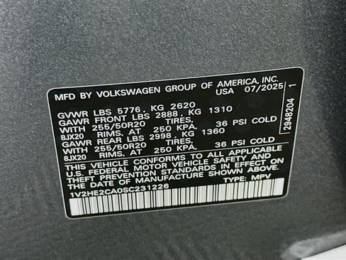 Used 2025 Volkswagen Atlas Cross Sport SE AWD/4WD image 12
