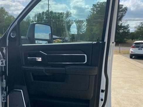 New 2026 RAM 5500 Tradesman w/ Laramie Trim Package image 15