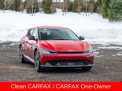 Used 2023 Kia EV6 Wind image 12