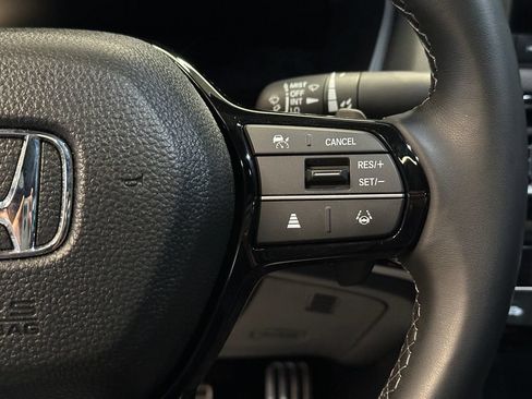Used 2025 Honda Civic Sport image 11
