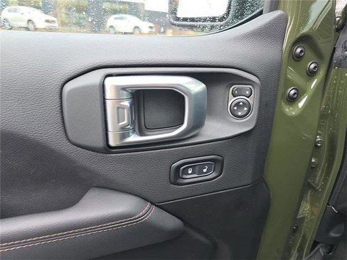 Used 2023 Jeep Wrangler Unlimited Rubicon 392 AWD/4WD image 20