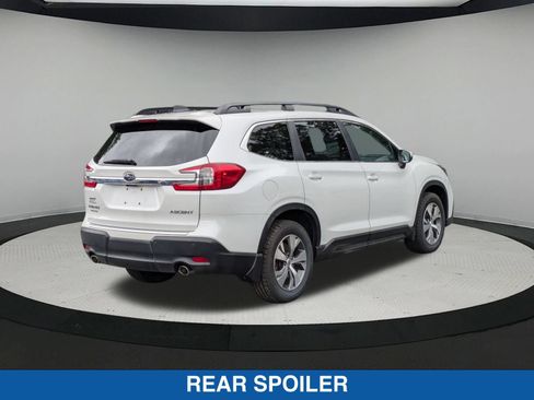 Certified 2023 Subaru Ascent Premium w/ Convenience Package AWD/4WD image 4