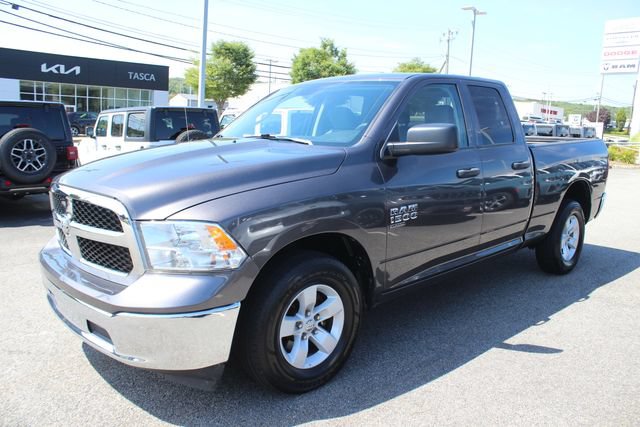 Used 2024 RAM 1500 Classic SLT RWD image 2