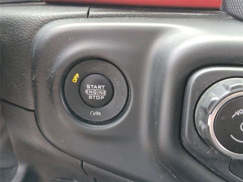 Used 2021 Jeep Wrangler Unlimited Rubicon AWD/4WD image 27