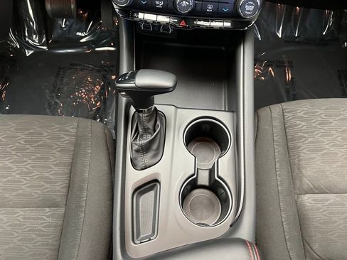 Used 2025 Dodge Durango GT w/ Blacktop Package image 11