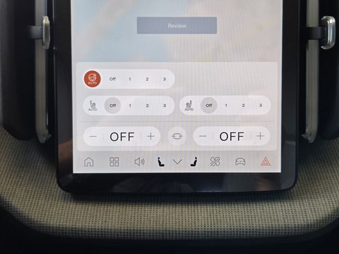 New 2025 Volvo EX30 Ultra w/ Protection Package Premier image 20