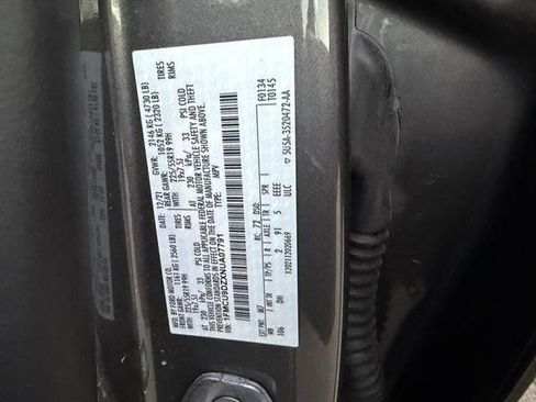 Used 2022 Ford Escape Titanium w/ Titanium Elite Package image 32