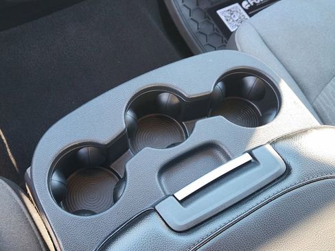 Used 2024 RAM 1500 Classic SLT image 21