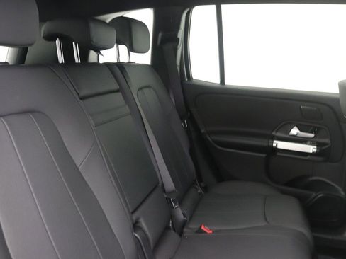 Certified 2026 Mercedes-Benz GLB 250 image 31