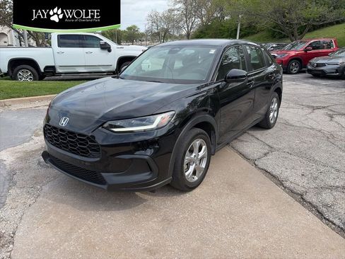 Used 2023 Honda HR-V LX image 1