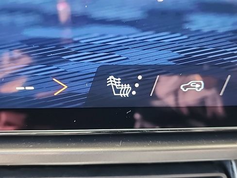 New 2026 Chevrolet Equinox EV LT w/ Comfort Package image 25