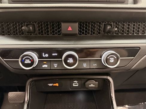 Certified 2025 Honda CR-V LX image 24