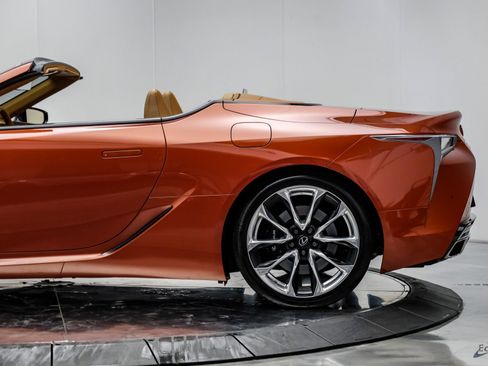 Used 2021 Lexus LC 500 Convertible w/ Touring Package RWD image 12