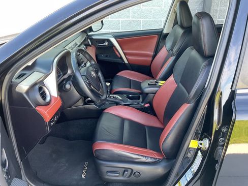 Used 2014 Toyota RAV4 Limited AWD/4WD image 13