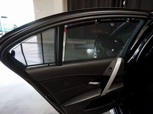 Used 2007 BMW M5 RWD image 40