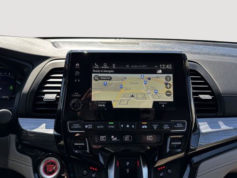 Certified 2024 Honda Odyssey Elite image 16