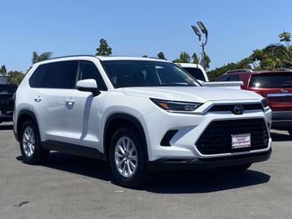 Certified 2025 Toyota Grand Highlander AWD video 2