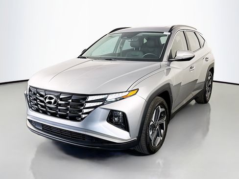 Used 2024 Hyundai Tucson SEL w/ Convenience Package FWD image 4