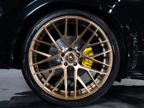 Used 2020 Lamborghini Urus image 9