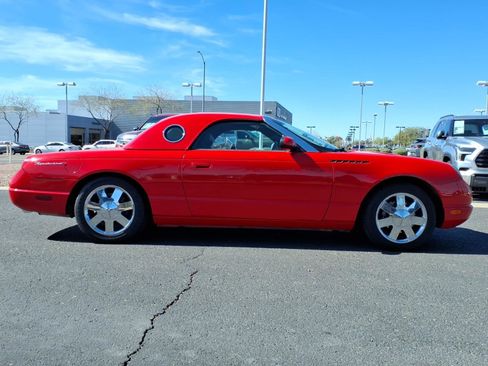 Used 2002 Ford Thunderbird Deluxe image 8