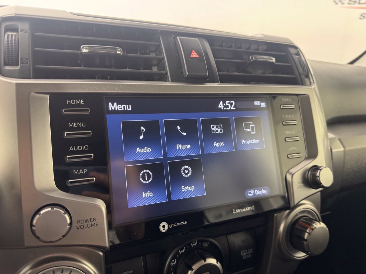 Used 2021 Toyota 4Runner SR5 AWD/4WD image 15