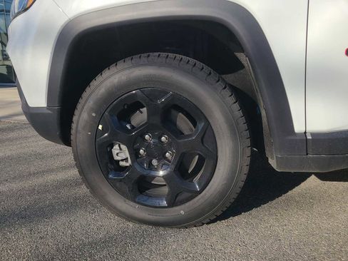 New 2024 Jeep Compass Trailhawk w/ Sun and Sound Group image 16