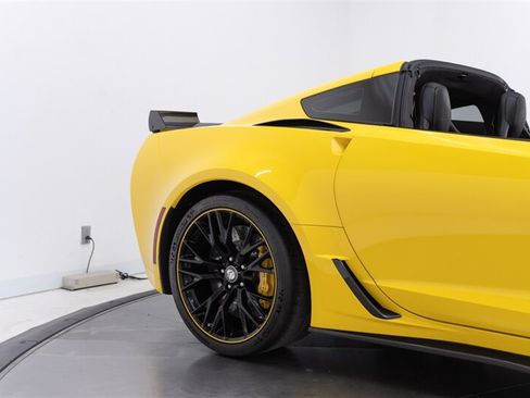 Used 2016 Chevrolet Corvette Z06 w/ C7.r Special Edition RWD image 29