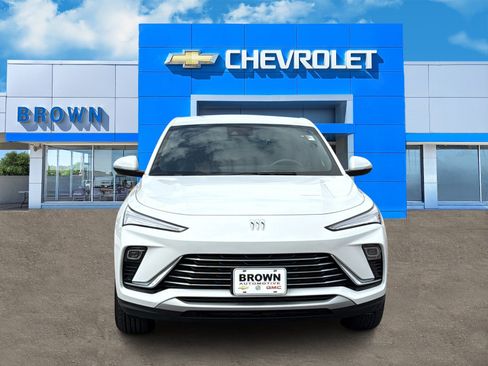 Used 2024 Buick Envista Preferred w/ Convenience II Package FWD image 2
