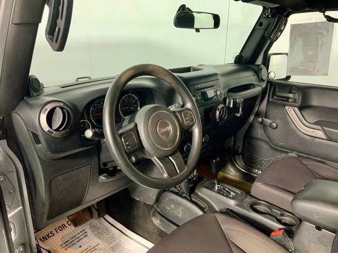 Used 2013 Jeep Wrangler Sport AWD/4WD image 19