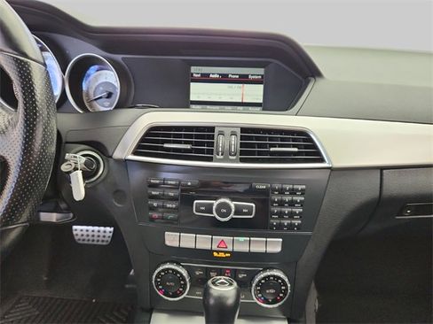 Used 2014 Mercedes-Benz C 300 4MATIC Sedan image 15