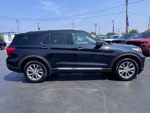 Used 2022 Ford Explorer Limited w/ Equipment Group 301A AWD/4WD image 5