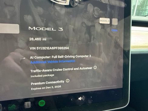 Used 2023 Tesla Model 3 Standard Range RWD image 16