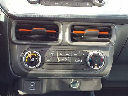 Used 2024 Ford Maverick XLT image 14