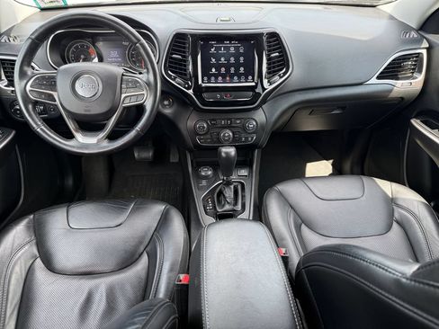Used 2019 Jeep Cherokee Limited AWD/4WD image 10