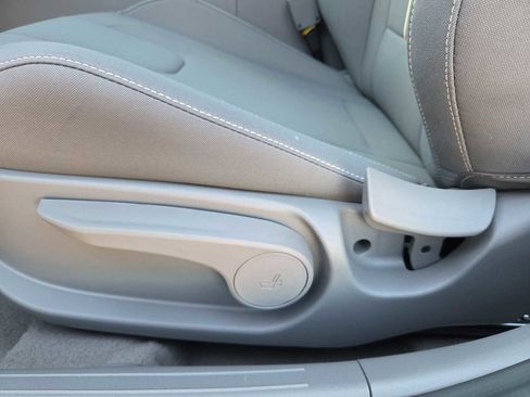 New 2026 Hyundai Elantra Sport image 17