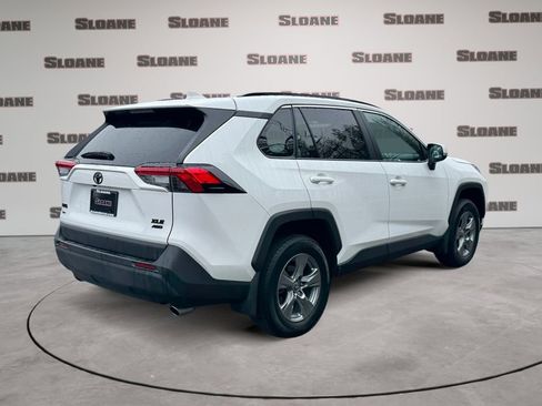 Used 2025 Toyota RAV4 XLE w/ Convenience Package AWD/4WD image 5
