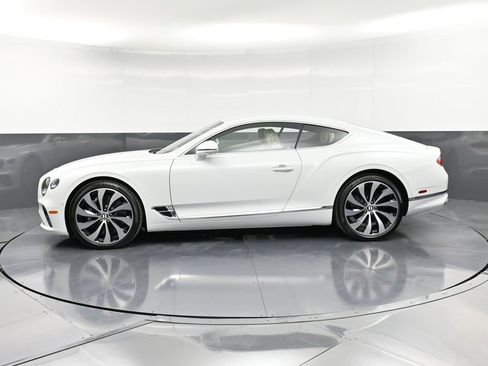 Used 2024 Bentley Continental GT AWD/4WD image 2