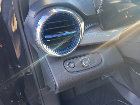 Used 2026 Chevrolet Trax LT w/ Driver Confidence Package image 13