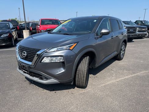 Used 2023 Nissan Rogue SV AWD/4WD image 3