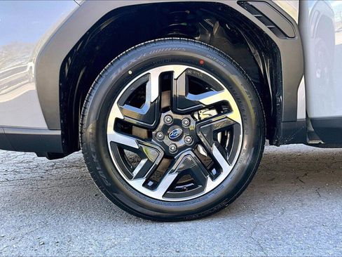New 2026 Subaru Forester Premium AWD/4WD image 9