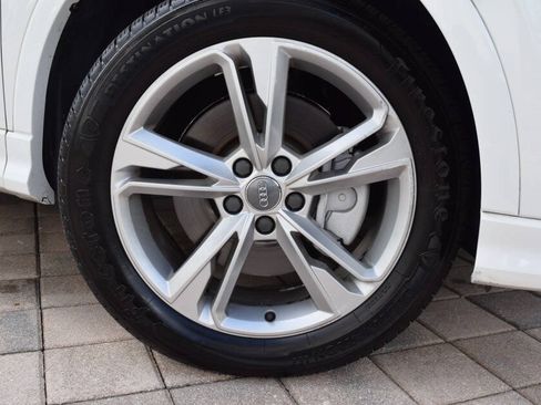 Used 2020 Audi Q3 2.0T Premium w/ Convenience Package AWD/4WD image 88