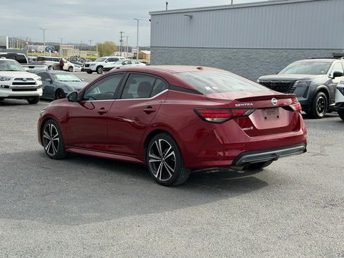 Used 2021 Nissan Sentra SR w/ SR Premium Package image 4