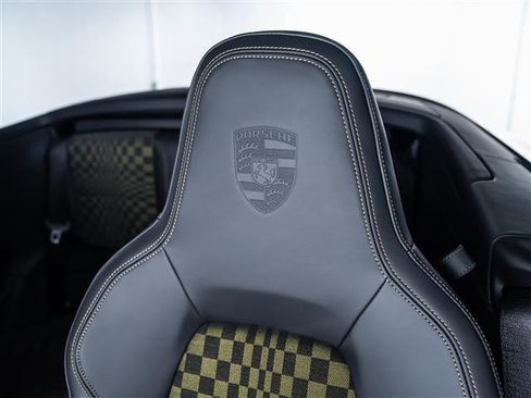 Used 2026 Porsche 911 GTS RWD image 31