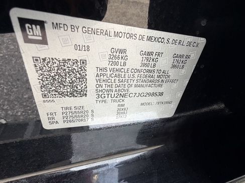 Used 2018 GMC Sierra 1500 SLT AWD/4WD image 34
