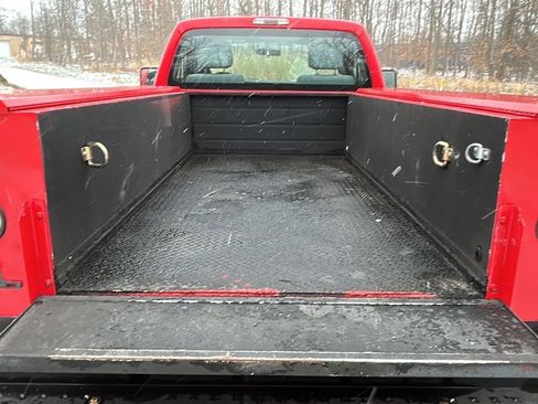 Used 2016 Ford F250 XL w/ Power Equipment Group image 11