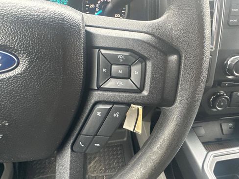 Used 2016 Ford F150 XLT image 22