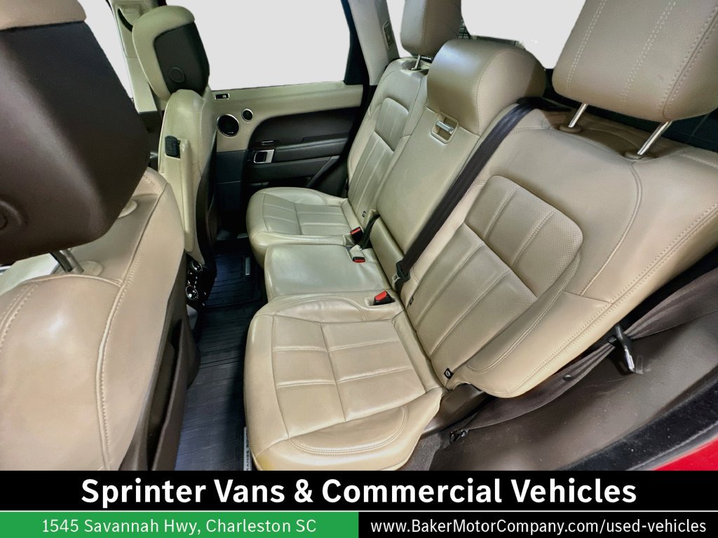 Used 2019 Land Rover Range Rover Sport HSE AWD/4WD image 25