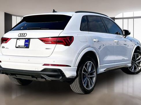 Used 2023 Audi Q3 2.0T Premium Plus w/ Premium Plus Package image 6